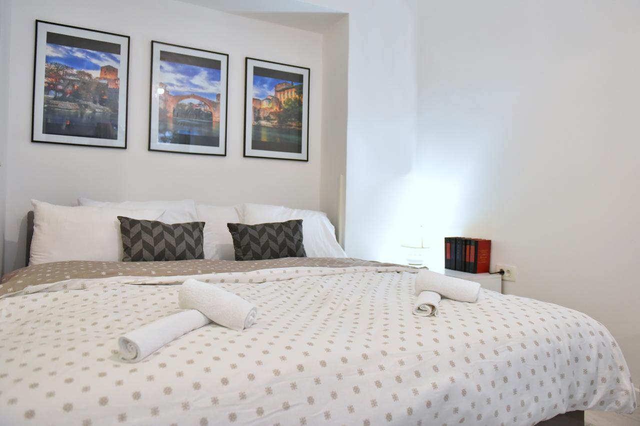 Apartments Valentina - Free Parking Μόσταρ Εξωτερικό φωτογραφία